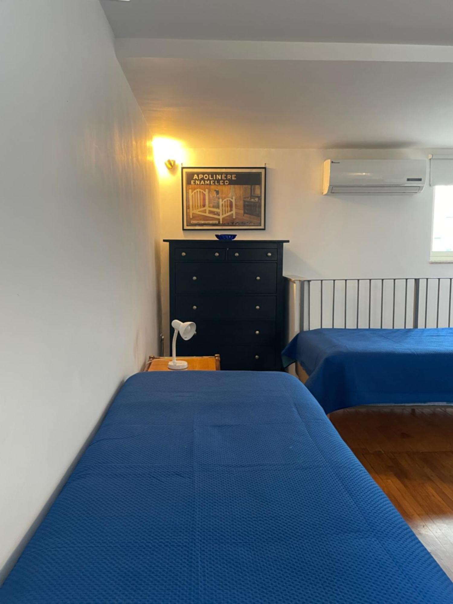 Trieste&trento Apartamento Nápoles